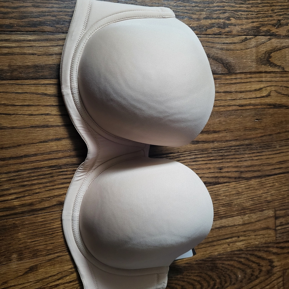 Wacoal Sand Strapless Bra